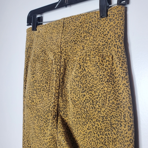 Joie jeans high pleated waist cropped leopard print size 26 80s rocker style - Picture 6 of 10